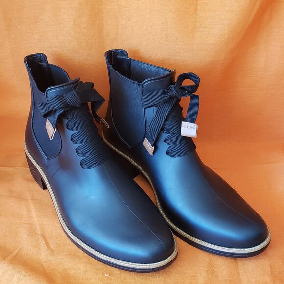 Bernardo Stylish Rain Boot “Lacey” Womens Black Size 11 New Without Tags - Picture 1 of 10